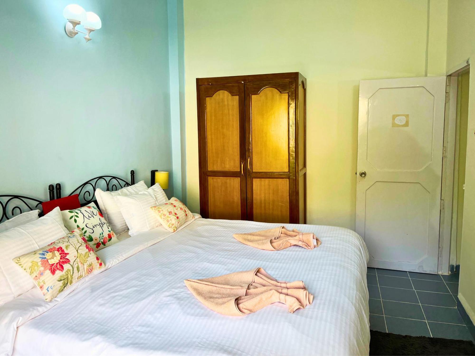 Cosy Garden Grove Apartment